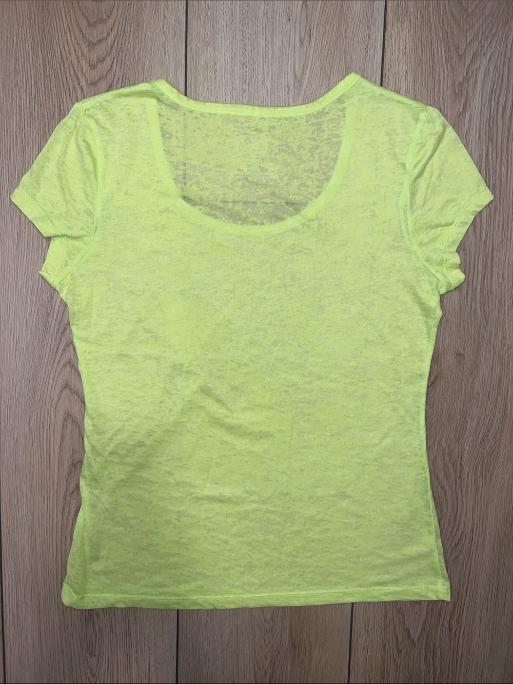 Vintage Jules & James Neon Yellow-Green Scoop Neck Short Sleeve Tee - Picture 8 of 12
